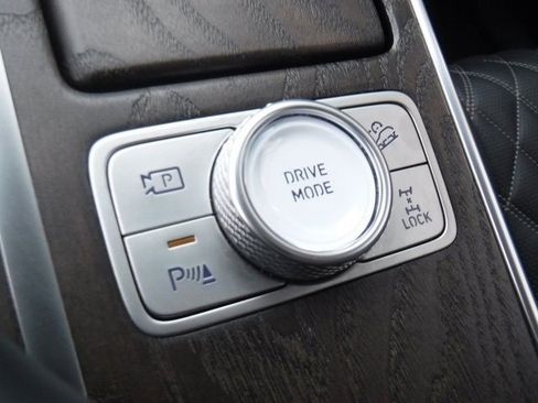 Used 2024 Genesis GV80 3.5T w/ Prestige Package image 31