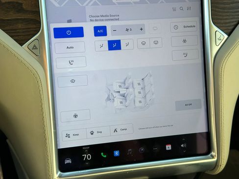 Used 2017 Tesla Model X P100D image 40