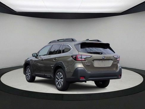 Used 2024 Subaru Outback Premium w/ Popular Package #1A AWD/4WD image 6