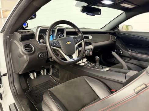 Used 2012 Chevrolet Camaro ZL1 RWD image 12