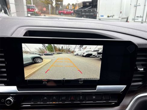 Used 2023 GMC Sierra 1500 SLT w/ SLT Convenience Package image 25