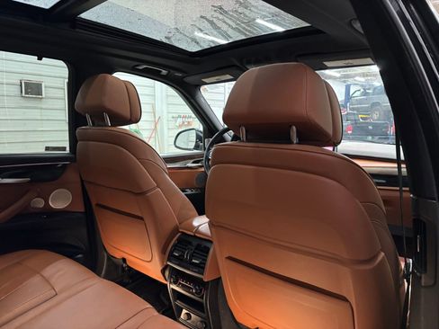 Used 2017 BMW X5 xDrive50i image 31