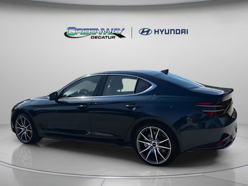Used 2025 Genesis G70 2.5T image 17