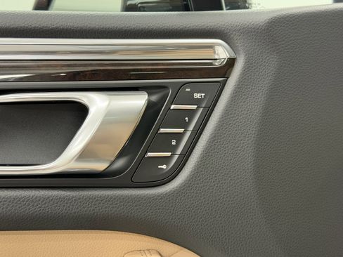 New 2026 Porsche Macan image 29