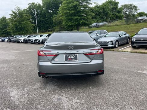 Used 2026 Toyota Camry SE FWD image 8