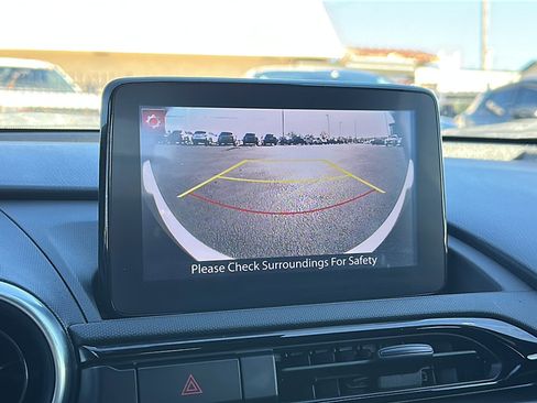 Used 2022 MAZDA MX-5 Miata Grand Touring w/ Weather Package image 27