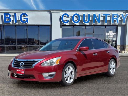 Used 2014 Nissan Altima 2.5 SV image 1