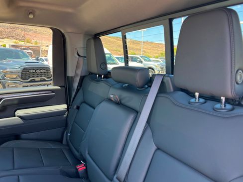 New 2026 Chevrolet Silverado 3500 LTZ w/ LTZ Plus Package AWD/4WD image 21