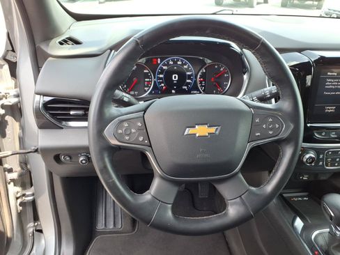 Used 2023 Chevrolet Traverse High Country w/ LPO, Cargo Package FWD image 7