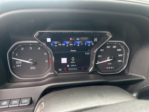 Used 2021 GMC Sierra 1500 AT4 w/ AT4 Premium Package AWD/4WD image 9