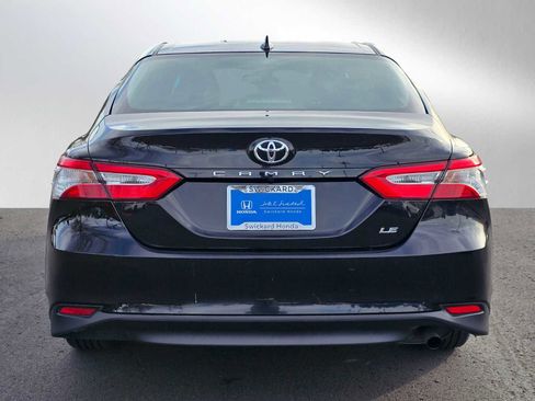 Used 2019 Toyota Camry LE image 4