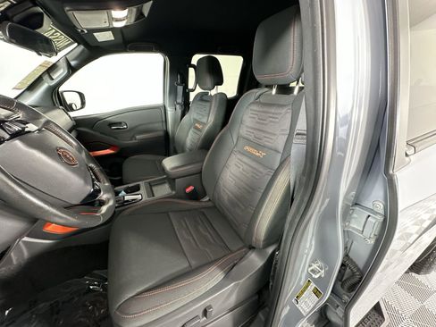 Certified 2024 Nissan Frontier Pro-X RWD image 11
