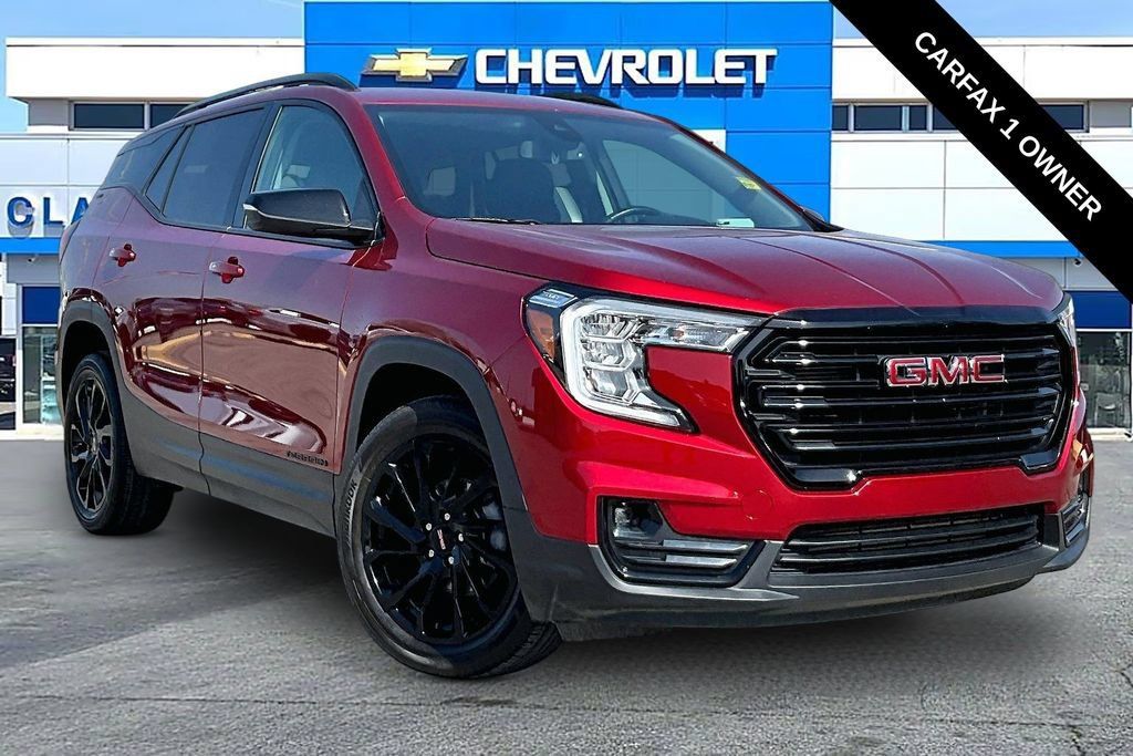 Used 2024 GMC Terrain SLT w/ Elevation Edition AWD/4WD image 1