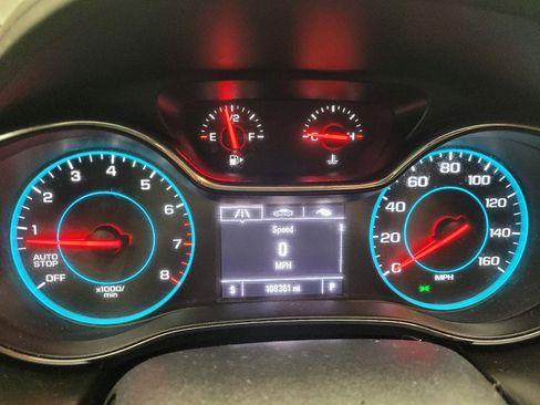 Used 2018 Chevrolet Cruze LT w/ Convenience Package FWD image 23