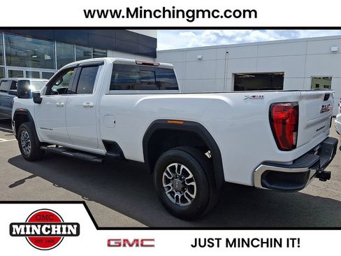 Certified 2022 GMC Sierra 3500 SLE w/ SLE Value Package AWD/4WD image 4