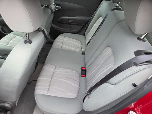 Used 2016 Chevrolet Sonic LT FWD image 10