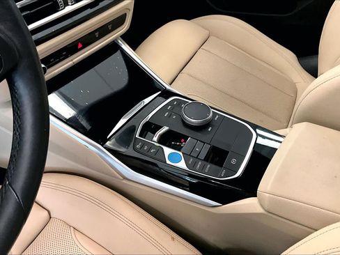 Used 2023 BMW i4 eDrive40 w/ Premium Package RWD image 15