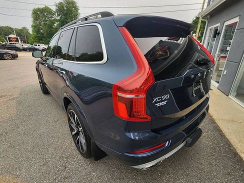 Used 2018 Volvo XC90 T6 Momentum w/ Convenience Package AWD/4WD image 7