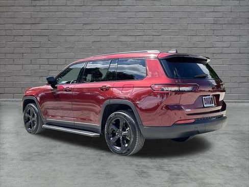 Certified 2023 Jeep Grand Cherokee L Laredo RWD image 8