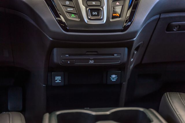 Used 2020 Honda Odyssey Elite image 45