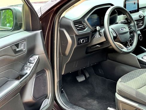 Used 2023 Ford Escape Active FWD image 11