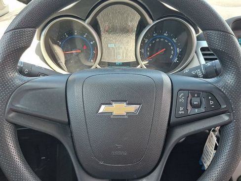 Used 2016 Chevrolet Cruze LS FWD image 19