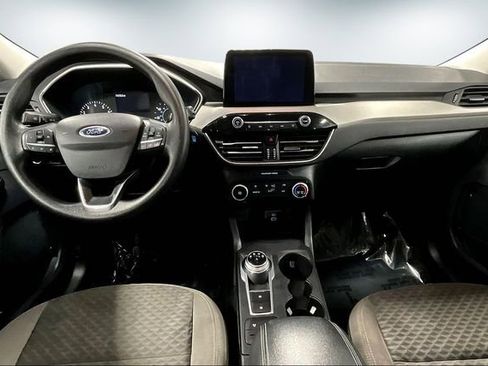 Used 2022 Ford Escape SE image 8