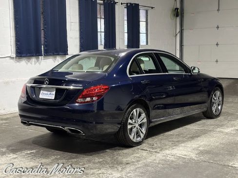 Used 2016 Mercedes-Benz C 300 4MATIC Sedan image 7