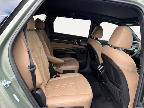 New 2026 Kia Sorento SX Prestige w/ Olive Brown Leather Package AWD/4WD image 18