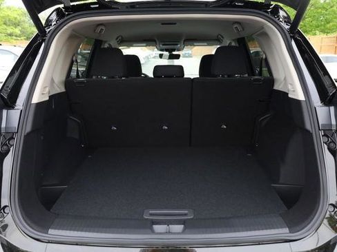 New 2026 Nissan Rogue SV AWD/4WD image 7