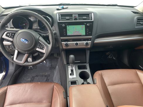 Used 2017 Subaru Outback 2.5i Touring w/ Popular Package #5A image 15