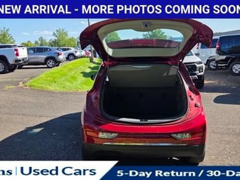 Used 2020 Chevrolet Bolt LT FWD image 10