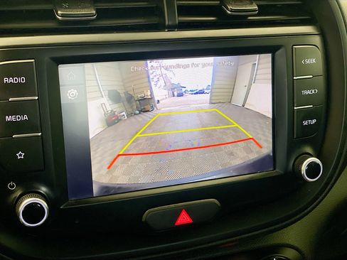 Used 2023 Kia Soul LX w/ Option Group 015 image 9