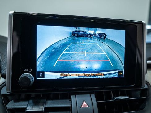 Certified 2025 Toyota RAV4 XLE w/ Convenience Package image 31