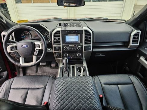 Used 2018 Ford F150 Lariat w/ Equipment Group 502A Luxury AWD/4WD image 27