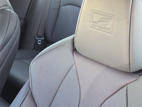 Used 2023 Lexus UX 250h F Sport image 16