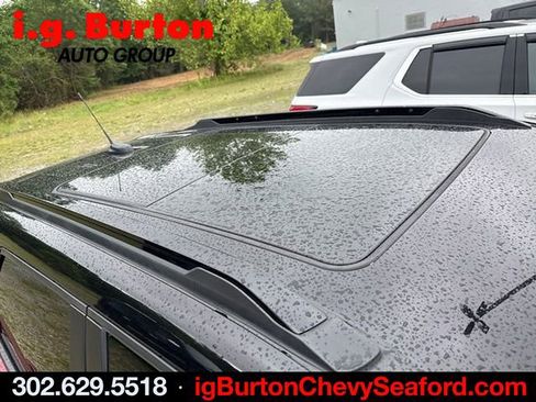 Used 2022 Chevrolet TrailBlazer RS w/ Sun and Liftgate Package AWD/4WD image 7