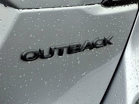 Certified 2025 Subaru Outback Onyx Edition w/ Popular Package #2 AWD/4WD image 32
