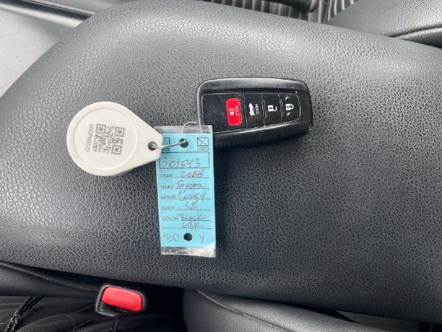 Used 2018 Toyota Camry SE w/ Audio Package FWD image 18