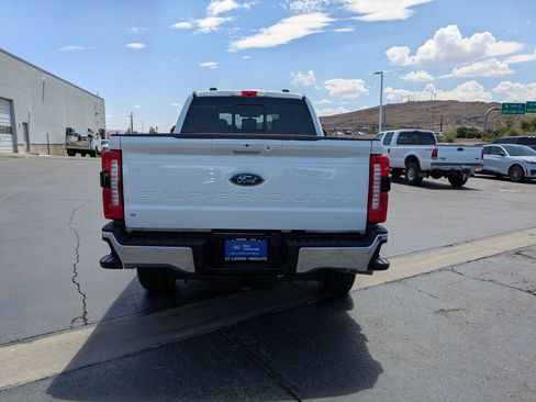 Certified 2025 Ford F350 Lariat w/ Lariat Ultimate Package AWD/4WD image 5