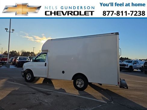 Used 2018 Chevrolet Express 3500 Work Van w/ Power Convenience Package image 3