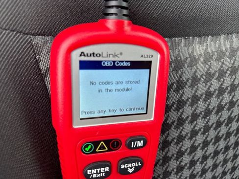 Used 2018 FIAT 500 Pop FWD image 21