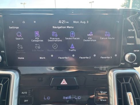 Used 2023 Kia Sorento S w/ Panoramic Sunroof Package AWD/4WD image 40