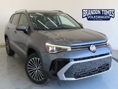 New 2025 Volkswagen Taos SE