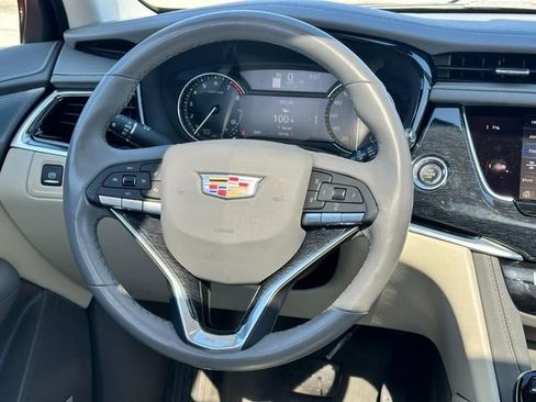 Used 2024 Cadillac XT6 Premium Luxury FWD image 14