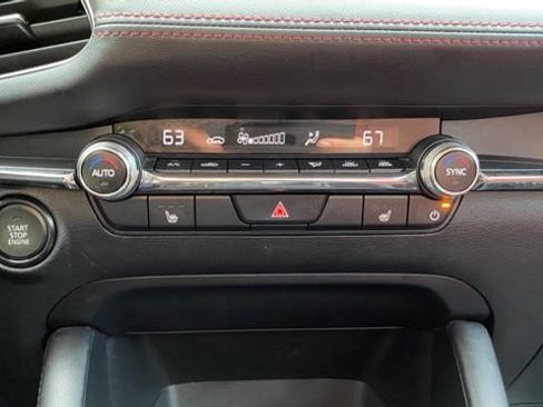 Used 2024 MAZDA MAZDA3 s image 31