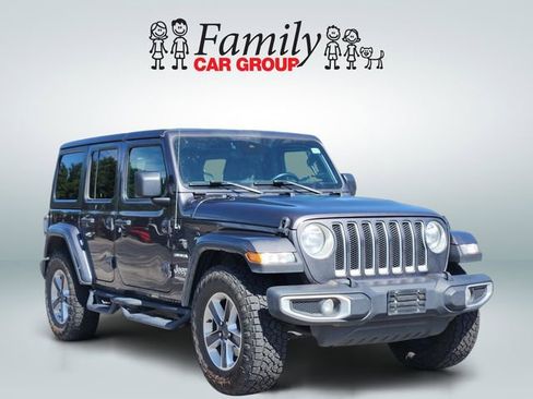 Used 2022 Jeep Wrangler Unlimited Sahara w/ Safety Group AWD/4WD image 2