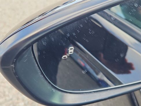 Certified 2023 Honda Accord EX image 21