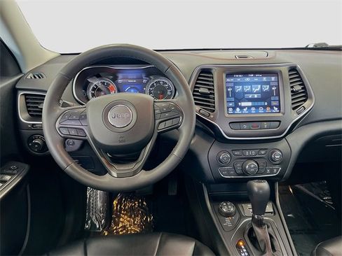 Used 2021 Jeep Cherokee Trailhawk w/ Comfort/Convenience Group image 22