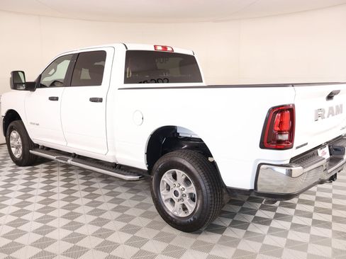Used 2026 RAM 2500 Big Horn AWD/4WD image 22